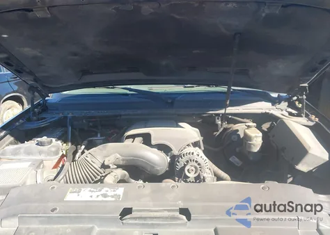 2007 Chevrolet Suburban 1500 Ls z USA, uszkodzony, nr VIN 1GNFC16087R260383